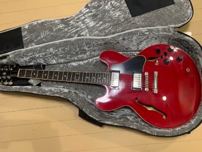Gibson / ES335